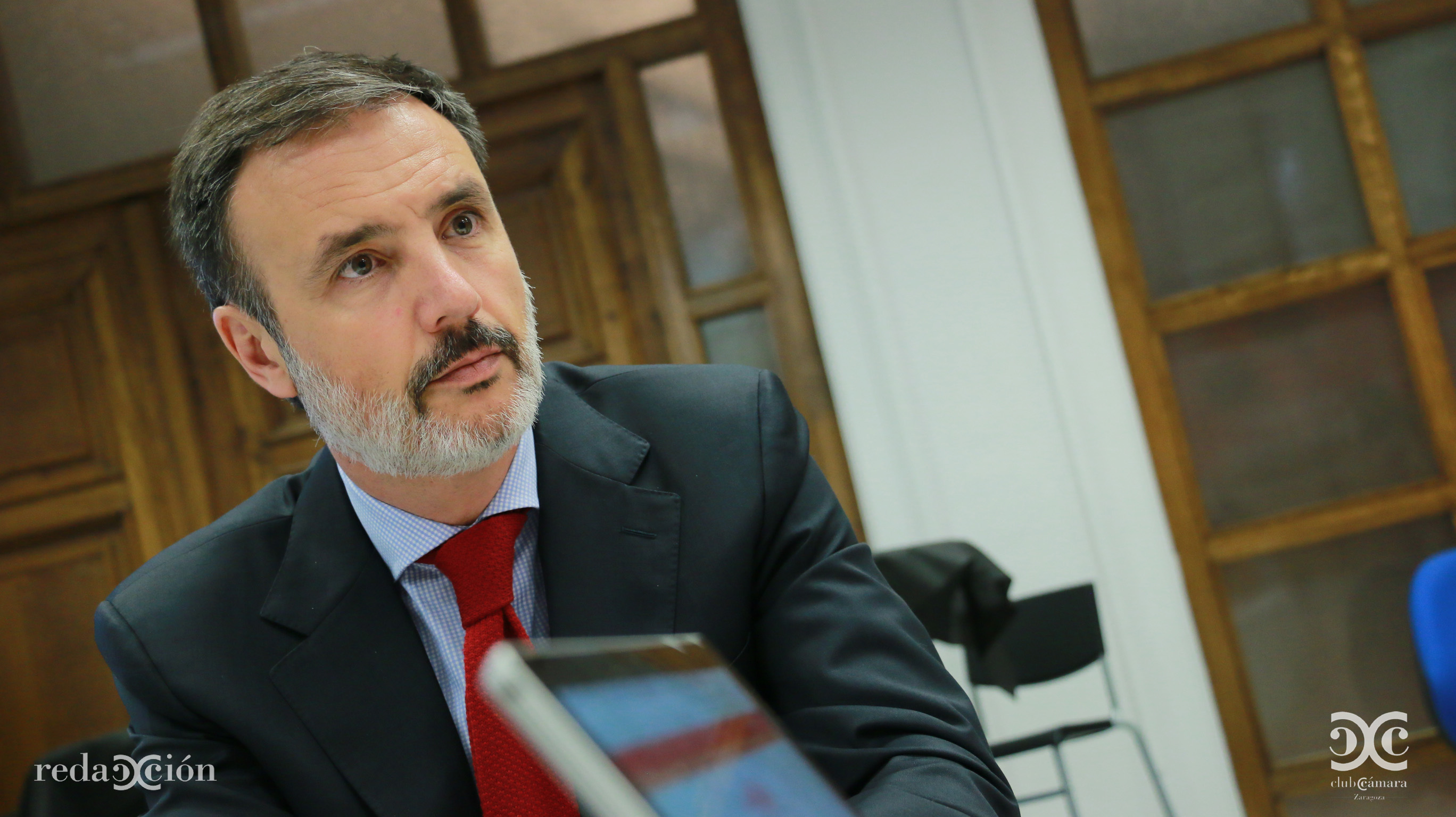 Mariano Arribas Controller.