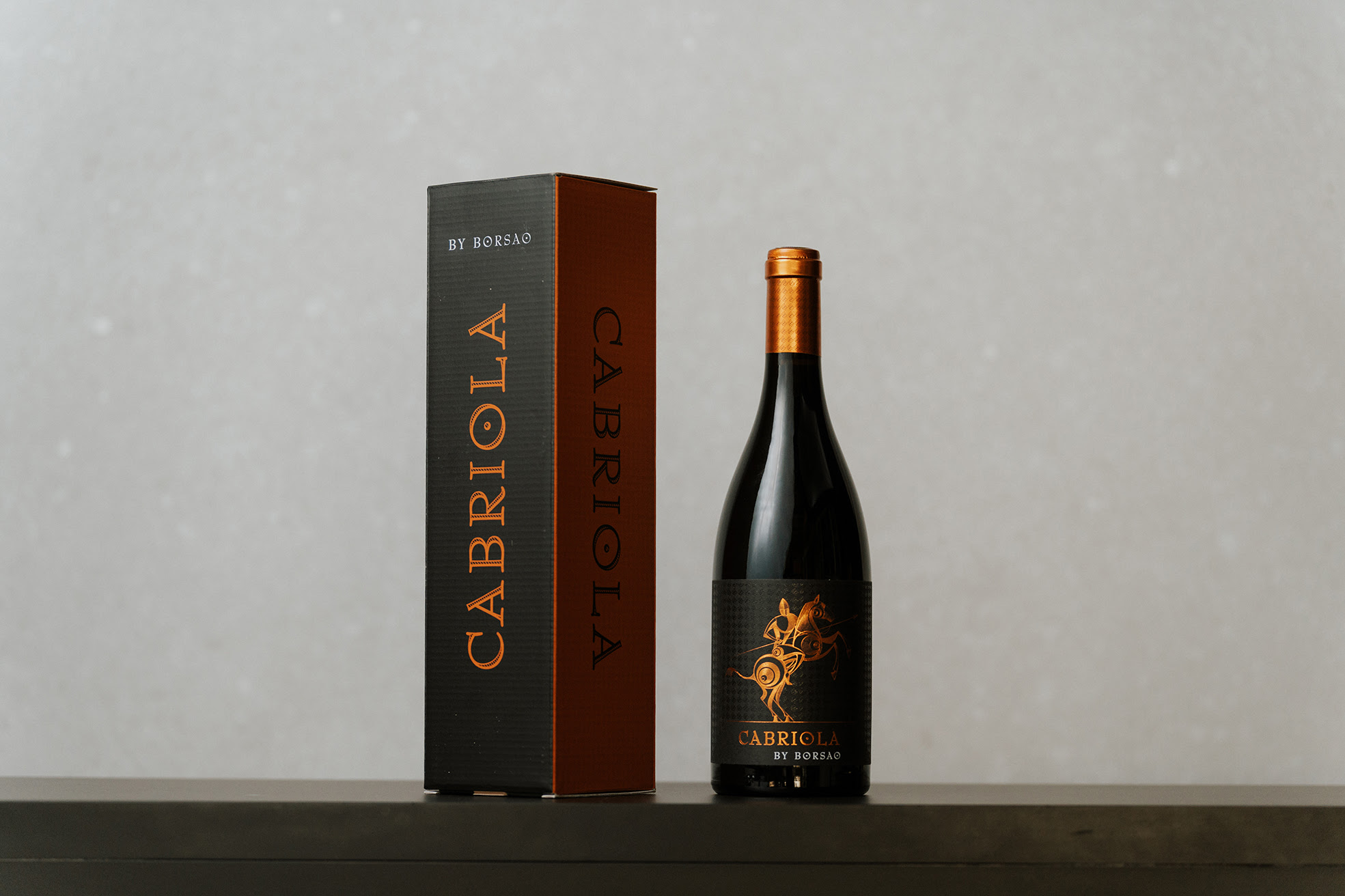 cabriola 2022 bodegas borsao premiada en wine enthusiast