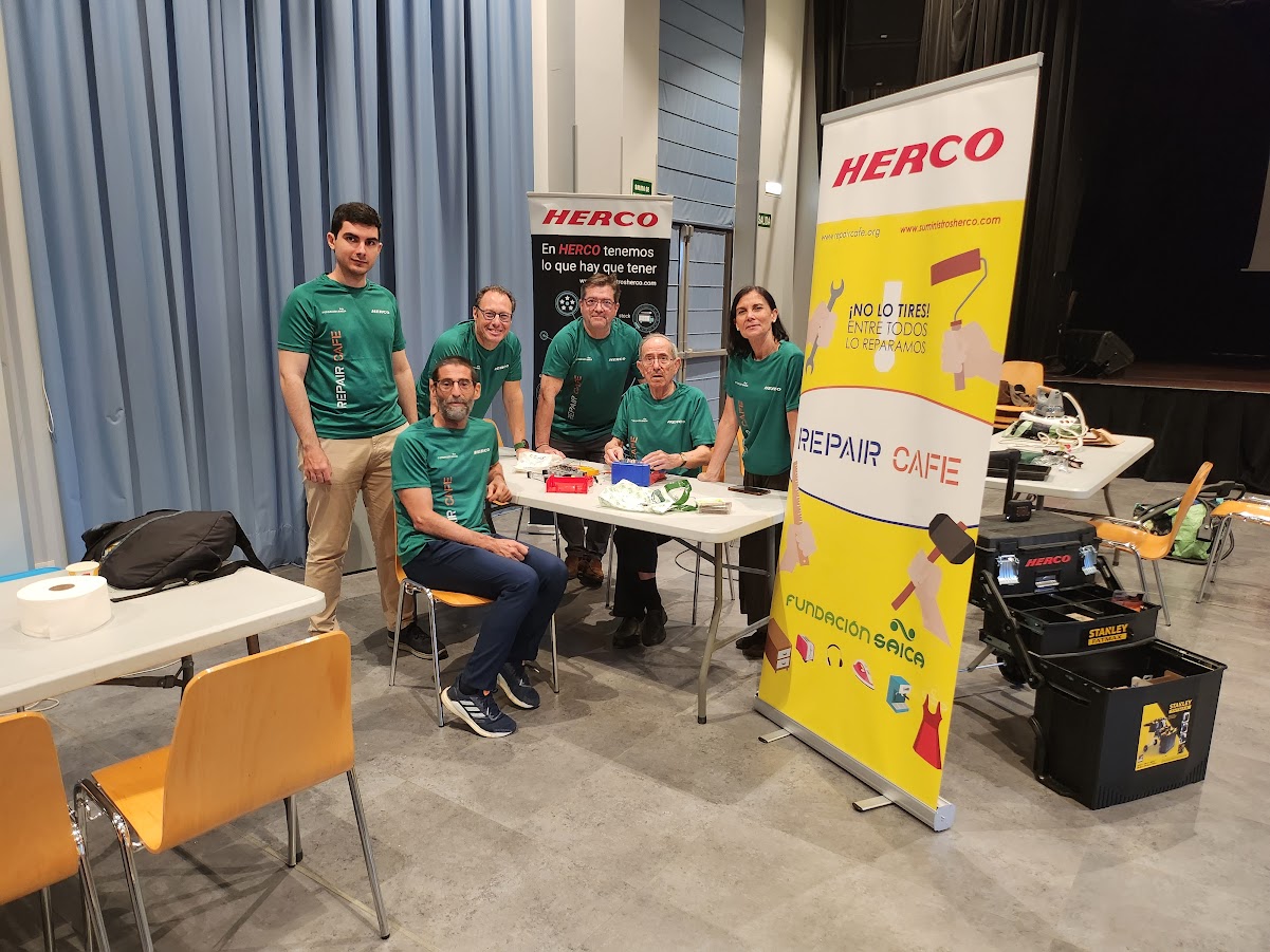 El Tour Repair Café de Herco y Fundación Saica anuncia nuevas fechas para mayo y junio