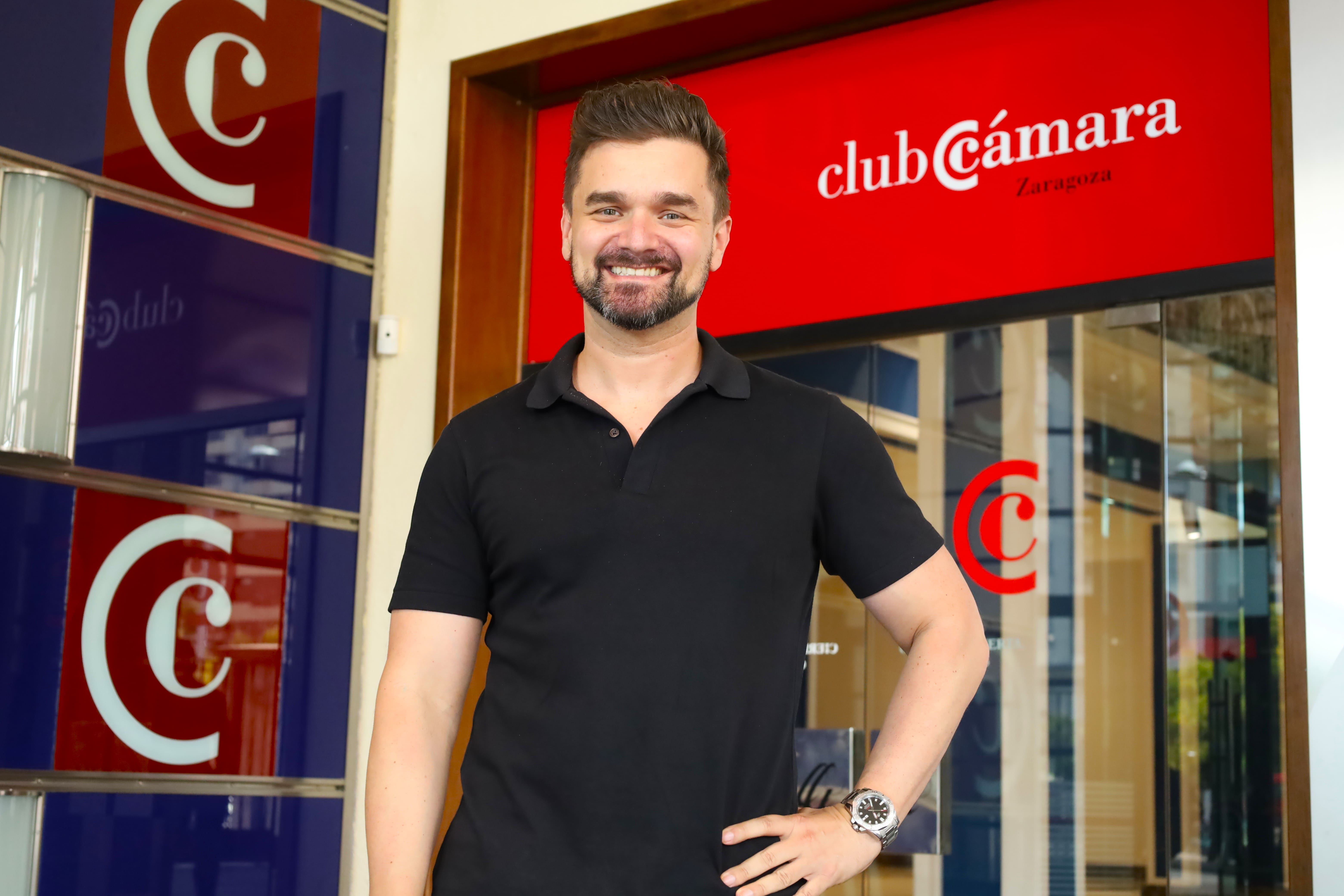 Conocemos más sobre Iván Romero, El Creativista, con motivo de su incorporación al Club Cámara Zaragoza.