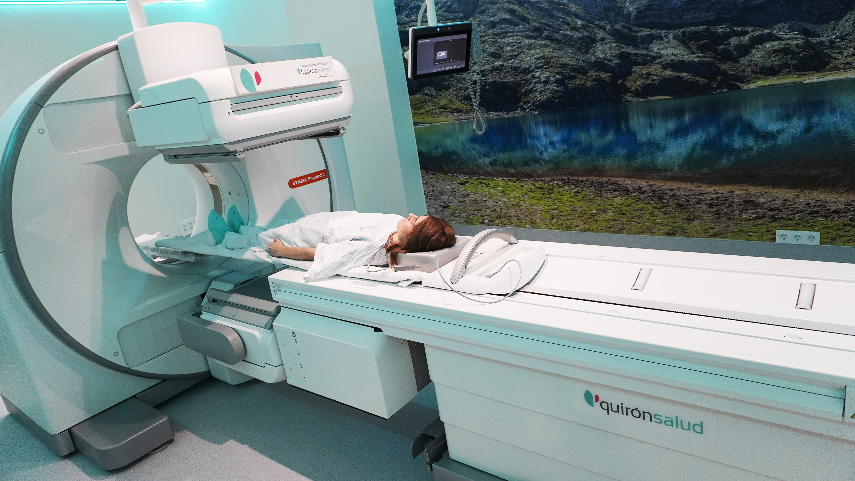 Quirónsalud Zaragoza incorpora a su cartera de servicios un nuevo equipo de medicina nuclear de última generación, la gammacámara SPECT-TAC